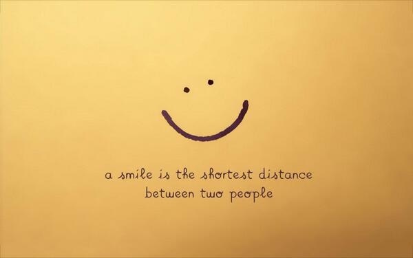 Un sourire est la plus courte distance entre deux personnes